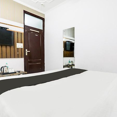 Hotel O Anchal Dx ニューデリー エクステリア 写真